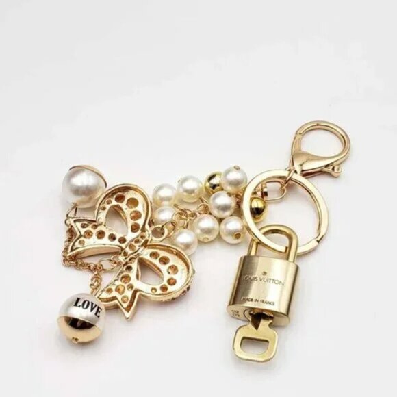 100% Auth Louis Vuitton Lock & Key with unbranded Bagcharm, Keycharm, Keychain - Picture 6 of 8